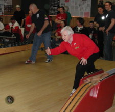 Meaford Councillor Lynda Stephens, and Fire Chief Steve Nickels (Left) try their hand at five pin bowling in support of the first 'Big Brothers Big Sisters Bowl For Kids Sake' to be held in Meaford on March 6th. BBBS_2010_225